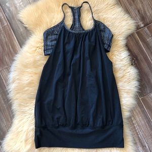 Lululemon Sz 6 Black no limit tank